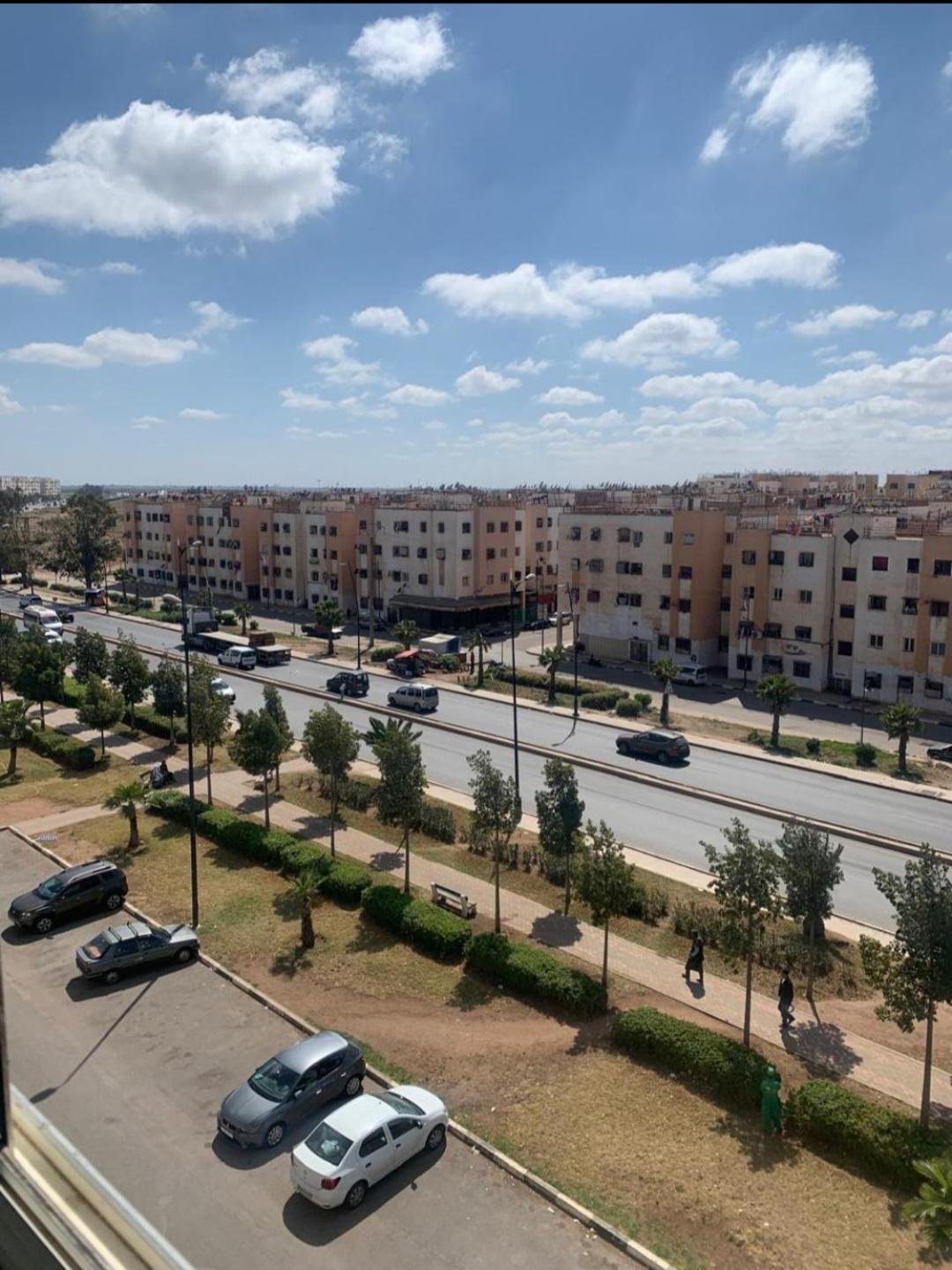 Adorable Apartamento A 8 Min Del Aeropuerto De Casablanca,Wifi Ultra Rapido Y Parking Gratis Derroua Kültér fotó